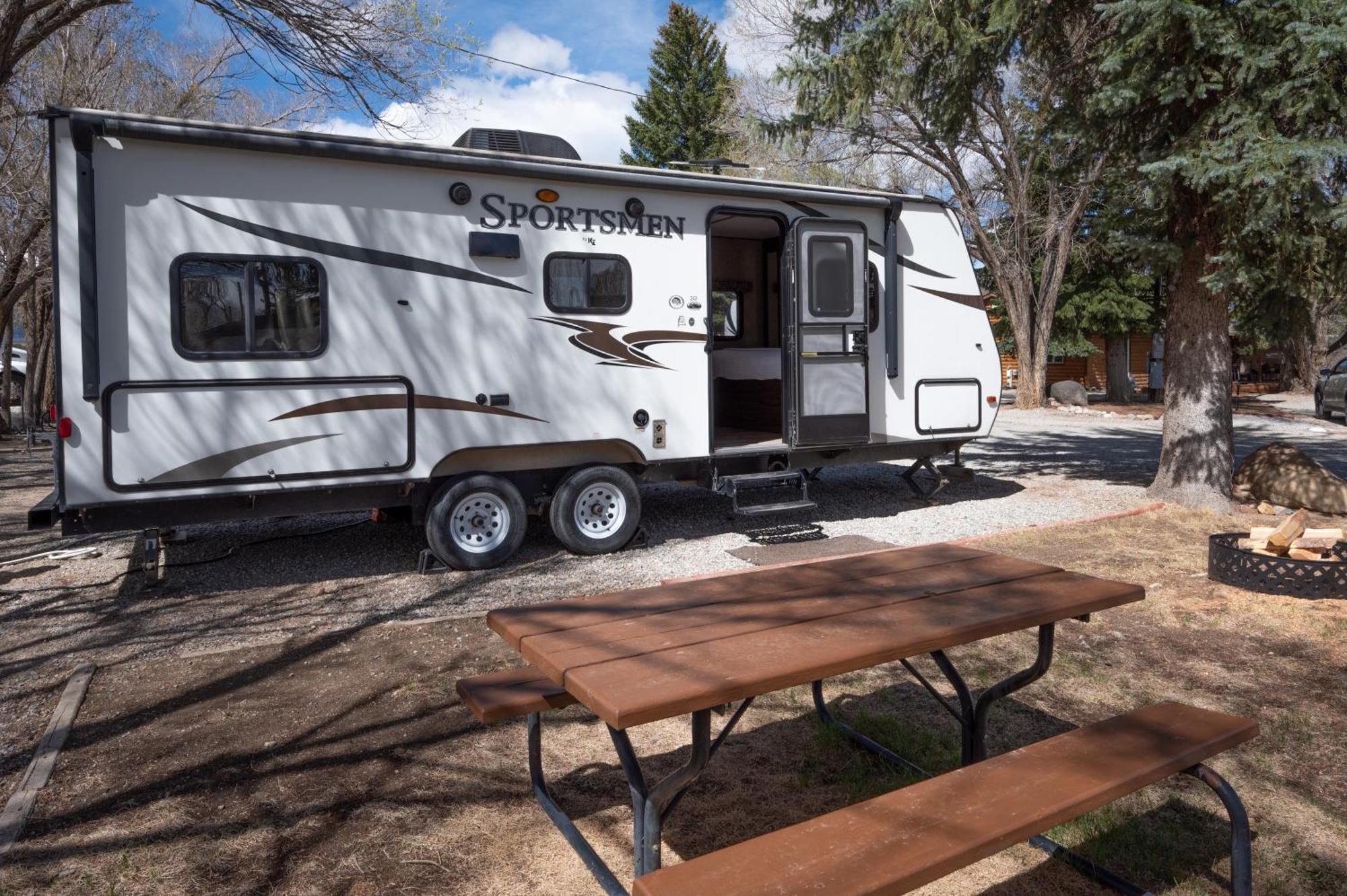 Snowy Peaks Rv Park Hotel Buena Vista Buitenkant foto